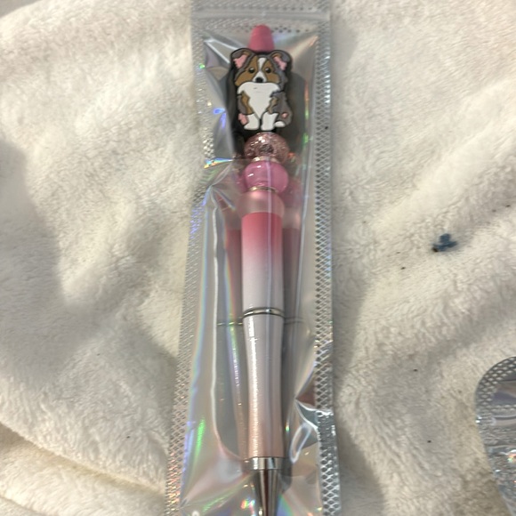 handmade Other - New handmade Collie/Sheltie Dog
Silicone Focal Beads ink pen with beads